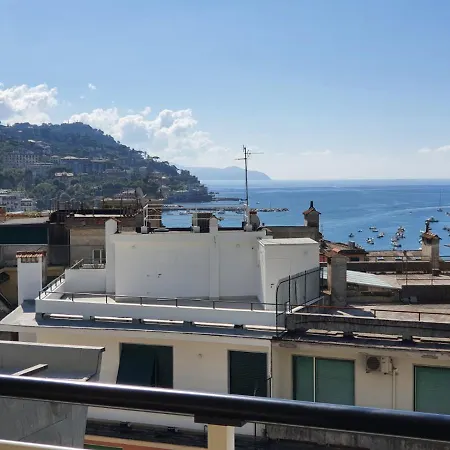 Seaview Rapallo's Heart Skyline Apartman *
