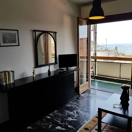 Seaview Rapallo's Heart Skyline شقة راباللو