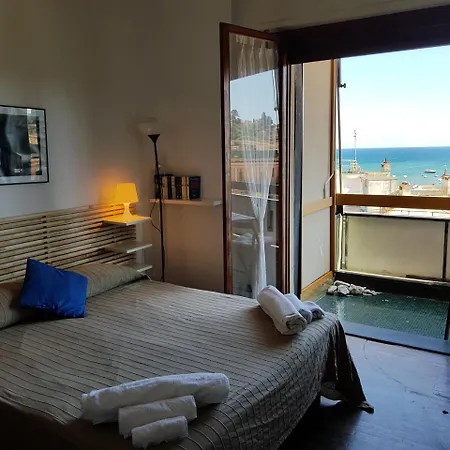 Seaview Rapallo's Heart Skyline Διαμέρισμα *